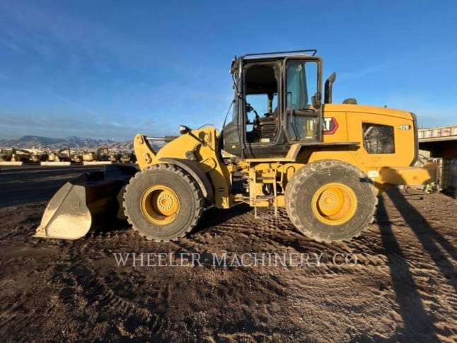 2025 Cat 926 QC