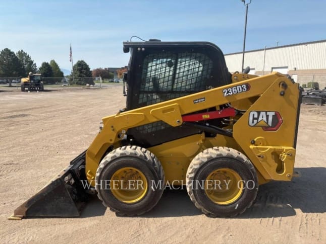 2024 Cat 236D3 C3H2