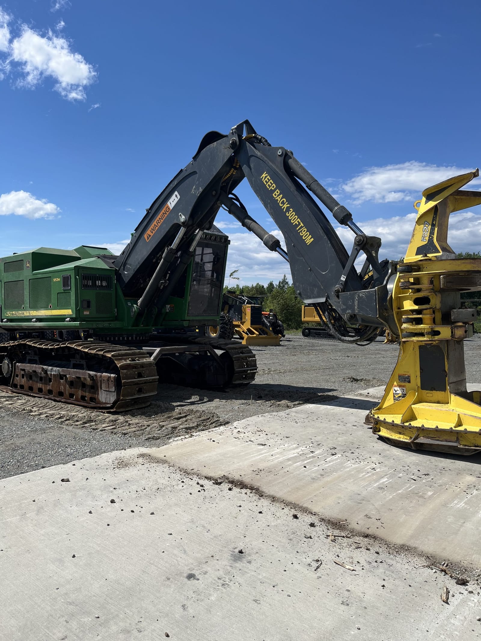John Deere 953M