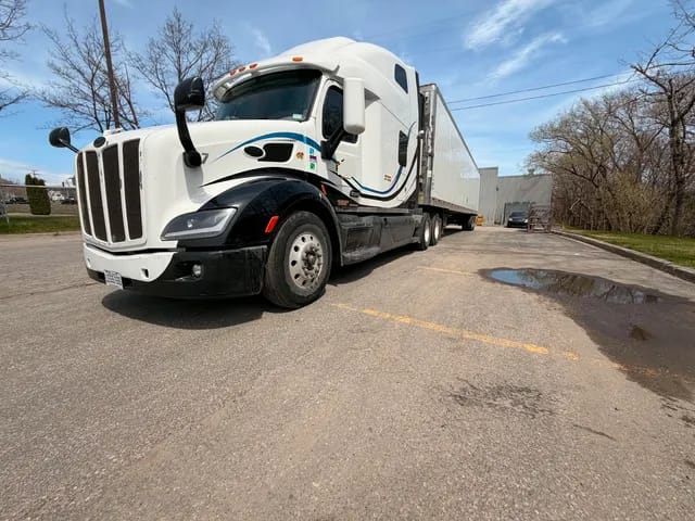 Peterbilt 579 2020