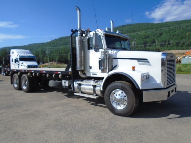 Freightliner FLD120 2005