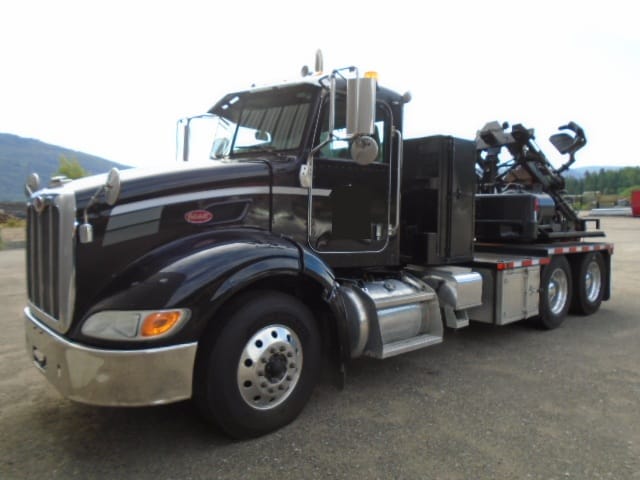 Peterbilt 384 2009