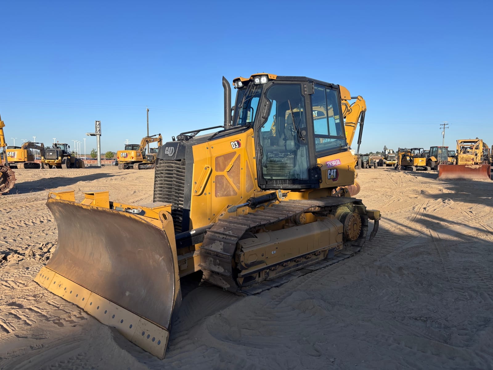 2022 Cat D3-12