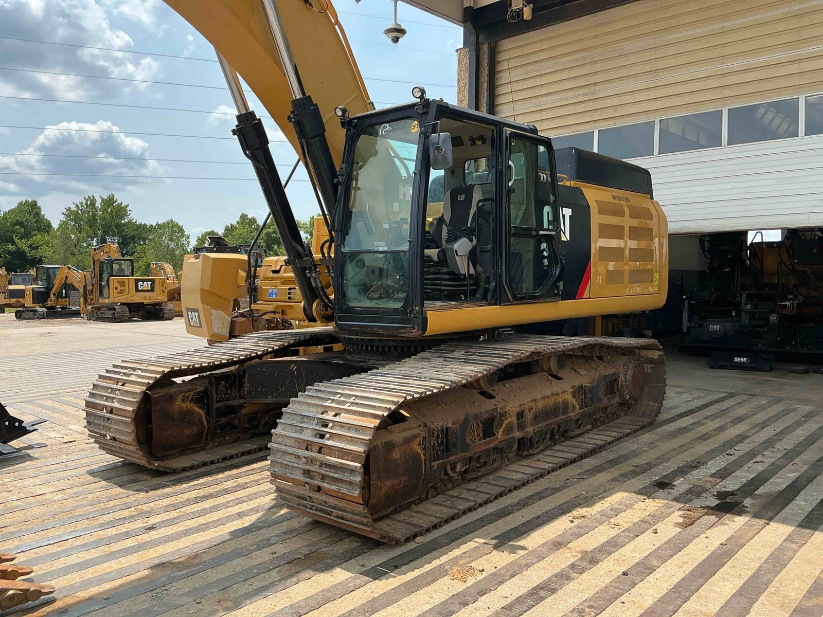 2016 Cat 349FL