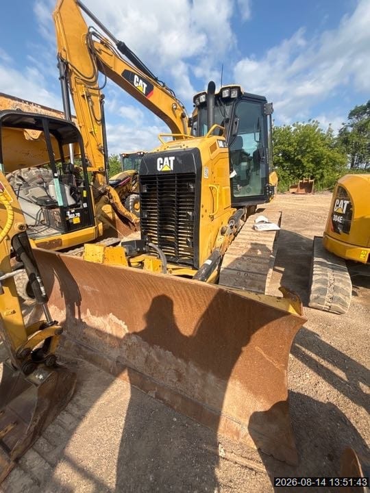 2017 CATERPILLAR D4K2XL