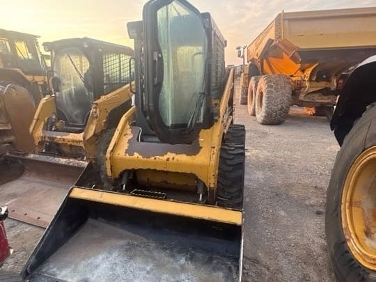 2015 CATERPILLAR 226B3