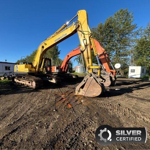 2011 KOMATSU PC270 LC-8