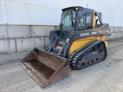 2021 John Deere 325G
