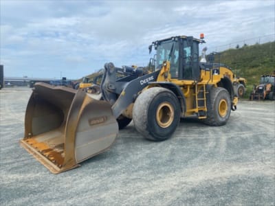 2022 John Deere 824L