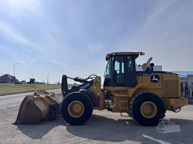 2020 DEERE 624L