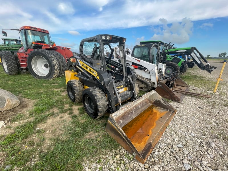 2021 NEW HOLLAND L318 SKID STEER LOADER