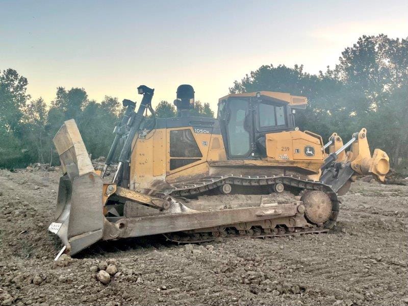2018 DEERE 												1050K