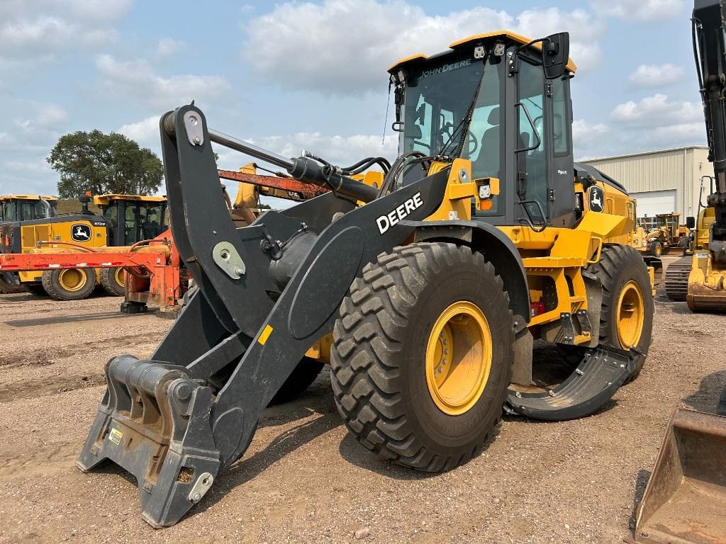 2025 John Deere 544P 4WD Wheel Loader