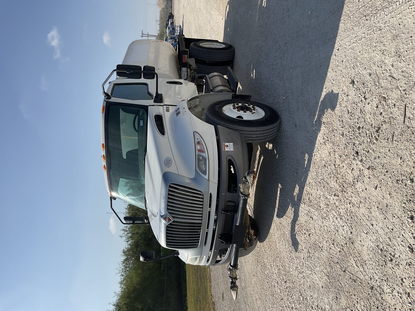 2022 INTERNATIONAL HV607 SBA
