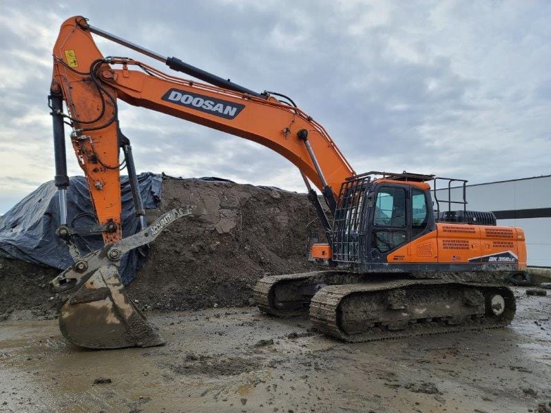 2022 Doosan DX350 LC-7