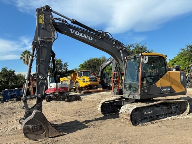 2023 VOLVO EC140EL