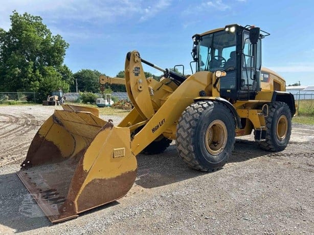 2017 CATERPILLAR 926M