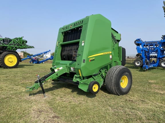 2021 John Deere 560M