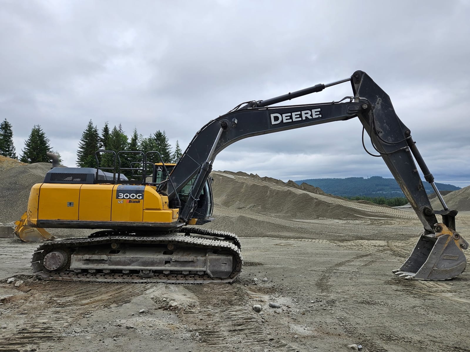 2018 DEERE 300G