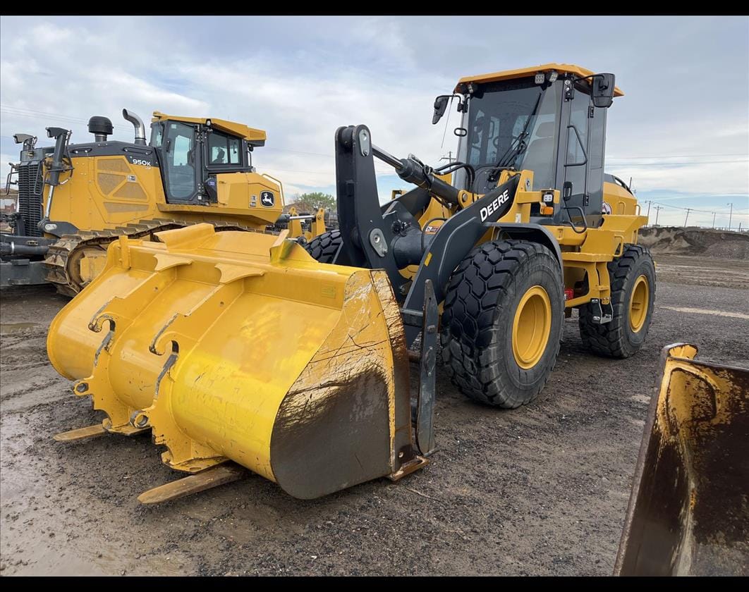 2024 JOHN DEERE 544P