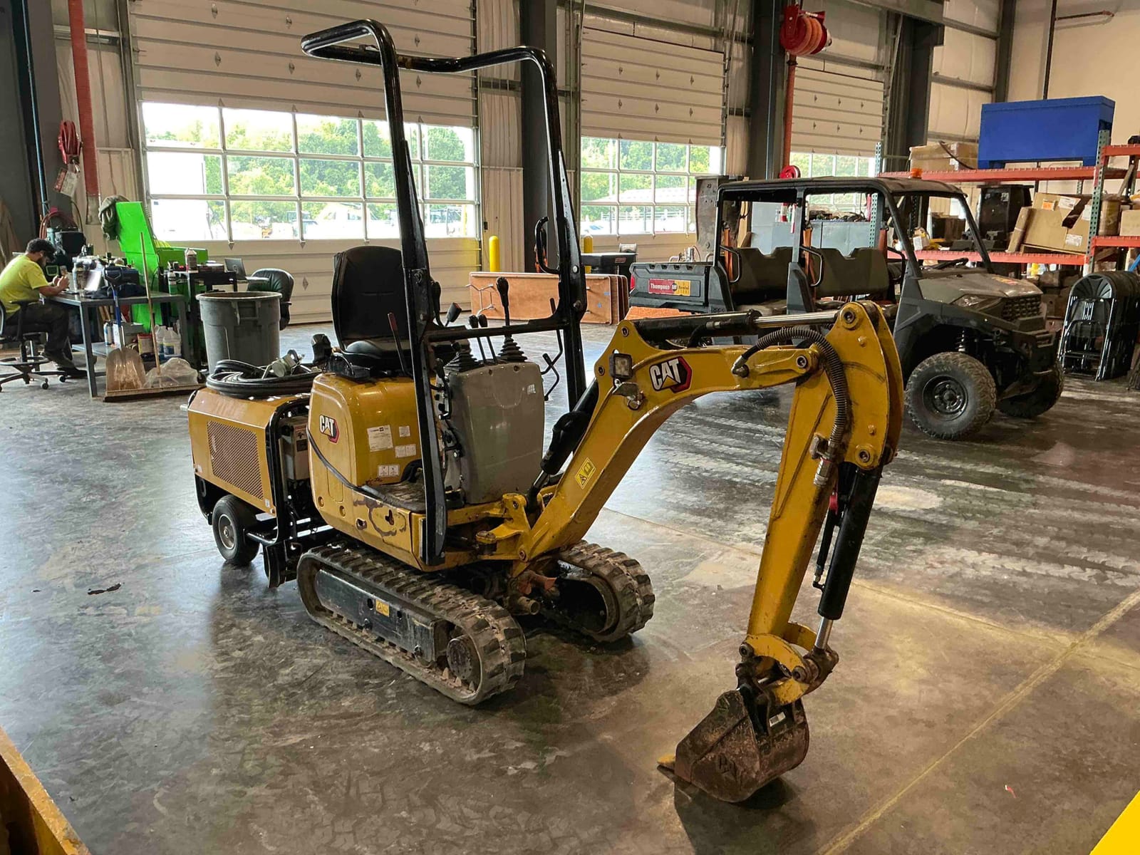 2021 Cat 300.9D
