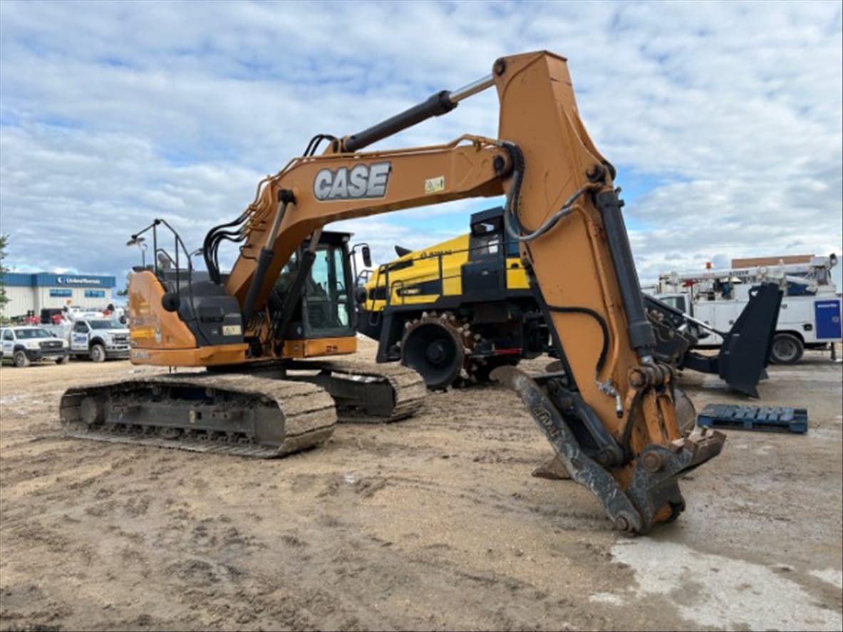 CASE CX235C SR 2016
