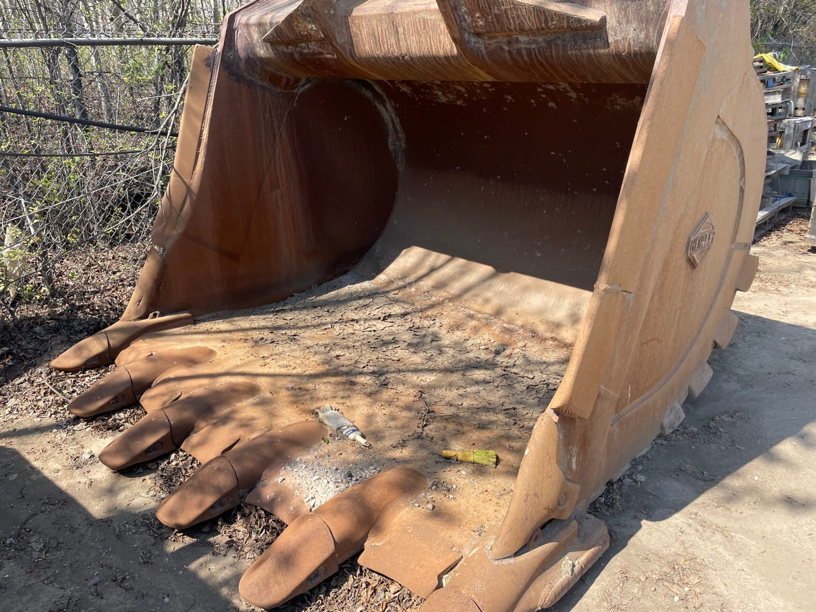 Muskeg 1200BE Bucket