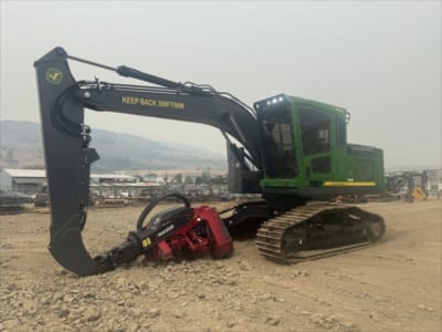 2023 John Deere 2154G