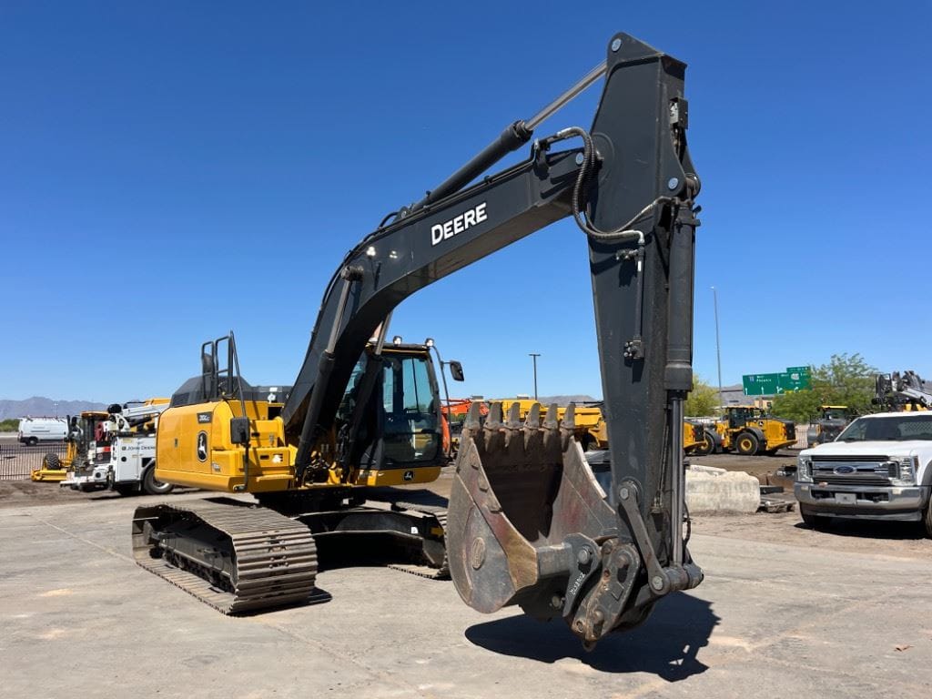 2022 John Deere 210GLC Excavator