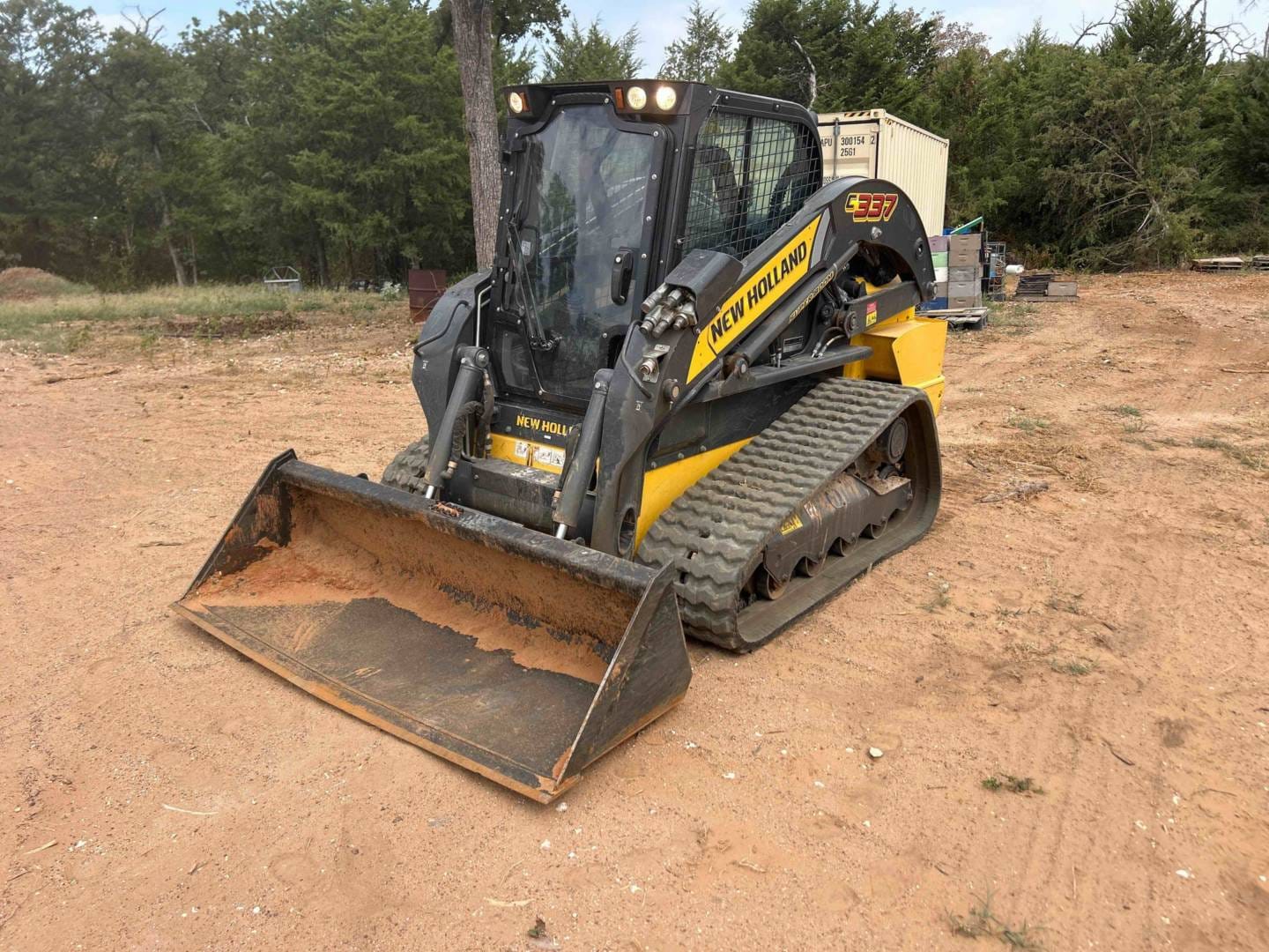 2023 NEW HOLLAND C337
