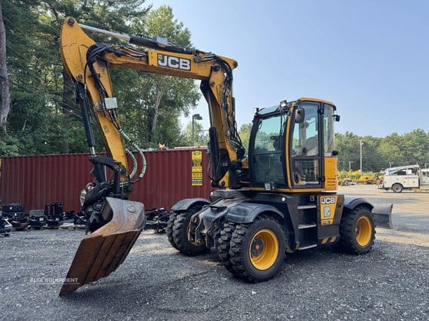 2017 JCB HYDRADIG 110W