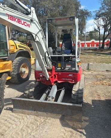 2024 TAKEUCHI TB335R