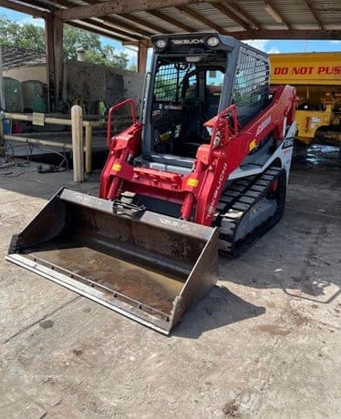 2023 TAKEUCHI TL10V2