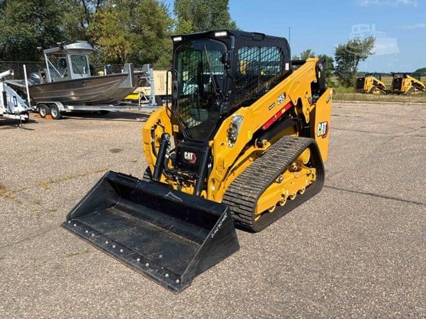 2025 CATERPILLAR 255