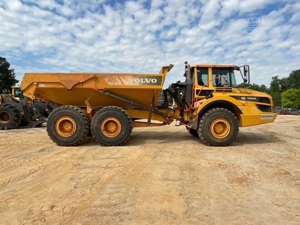 2021 VOLVO A25G