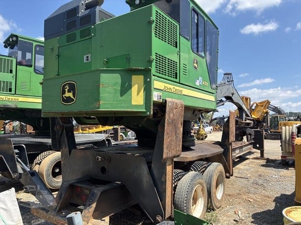 2016 DEERE 437E