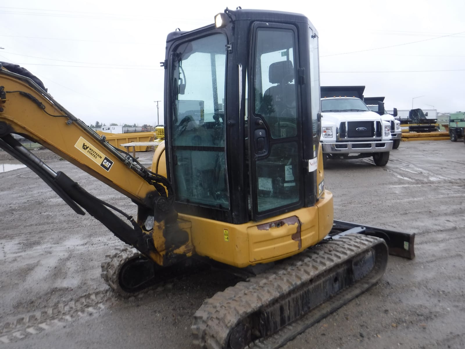 2017 Cat 304E2