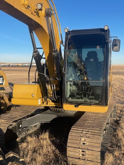 2022 Cat 313