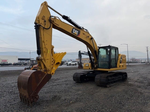 2017 Cat 320