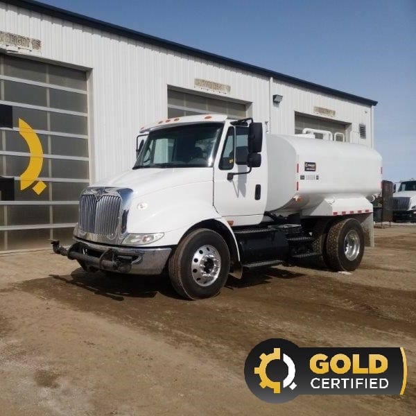 2010 International 												8600