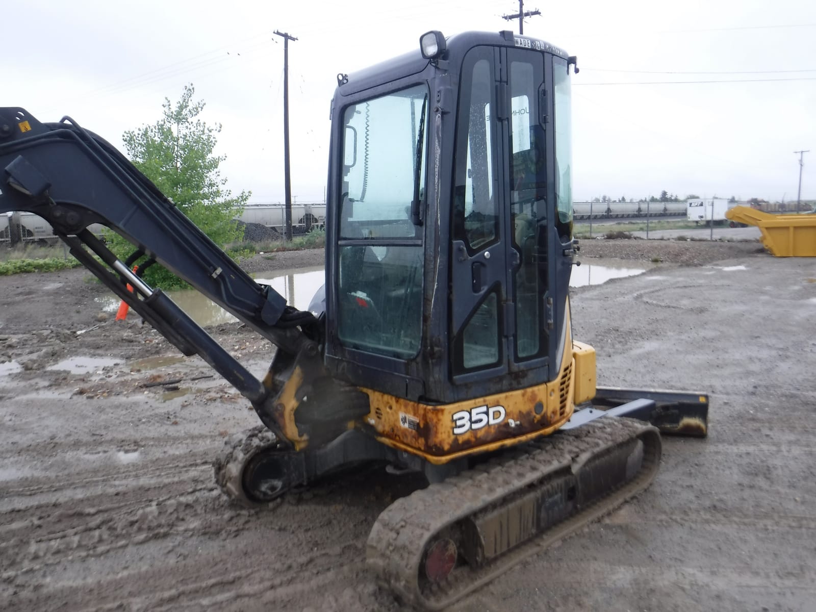 2013 John Deere 35D