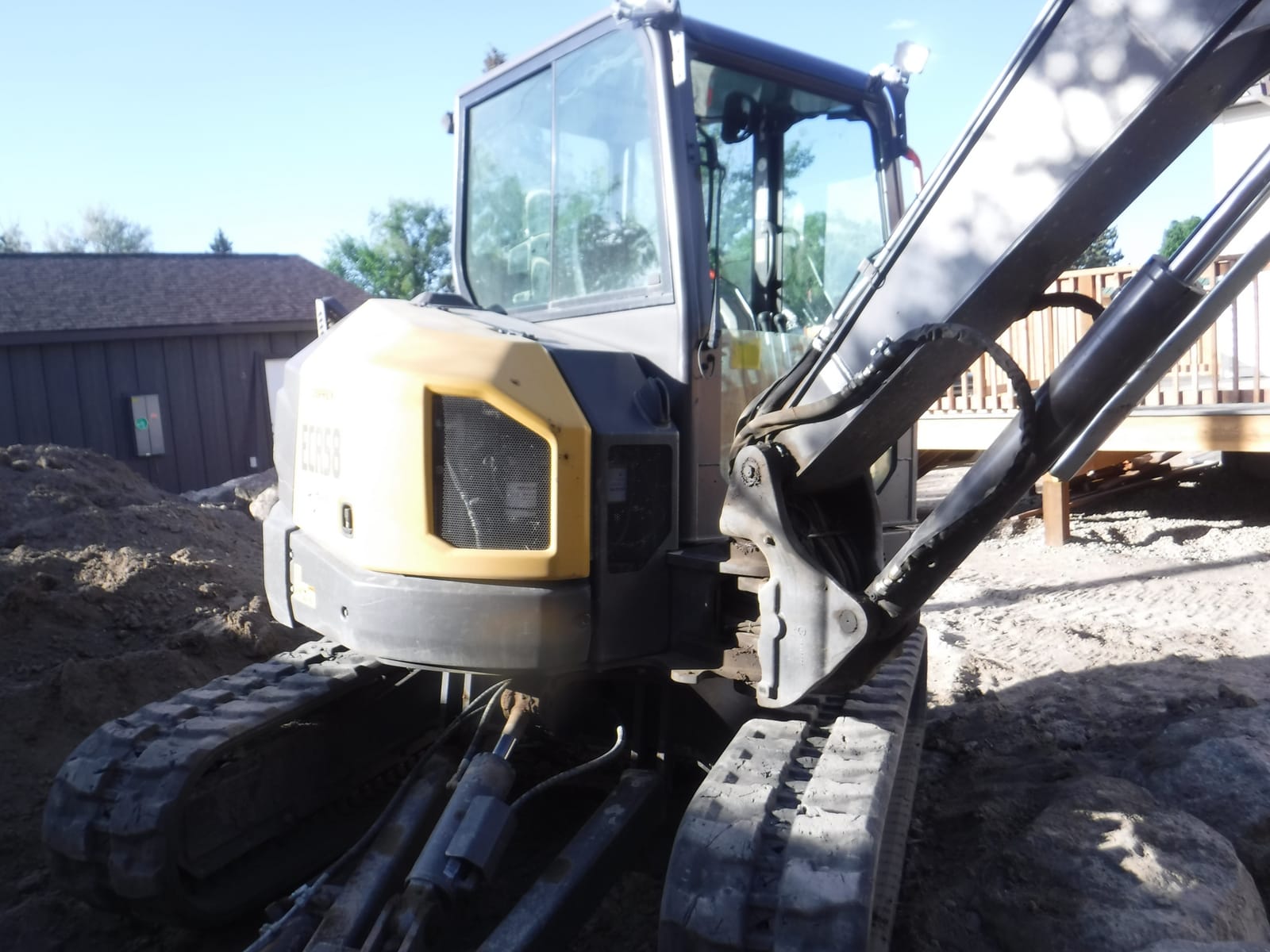 2022 Volvo ECR-58F