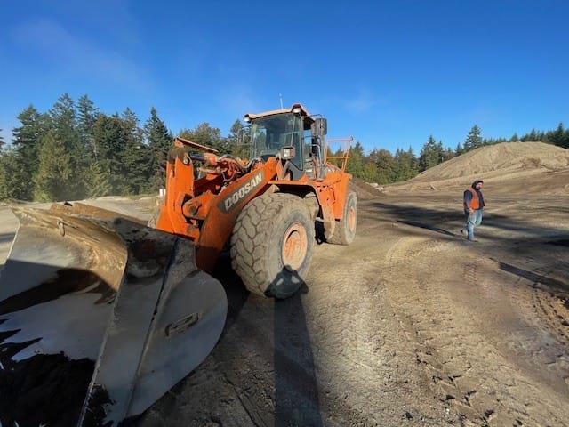2013 Doosan Infracore America Corp. DL420-3