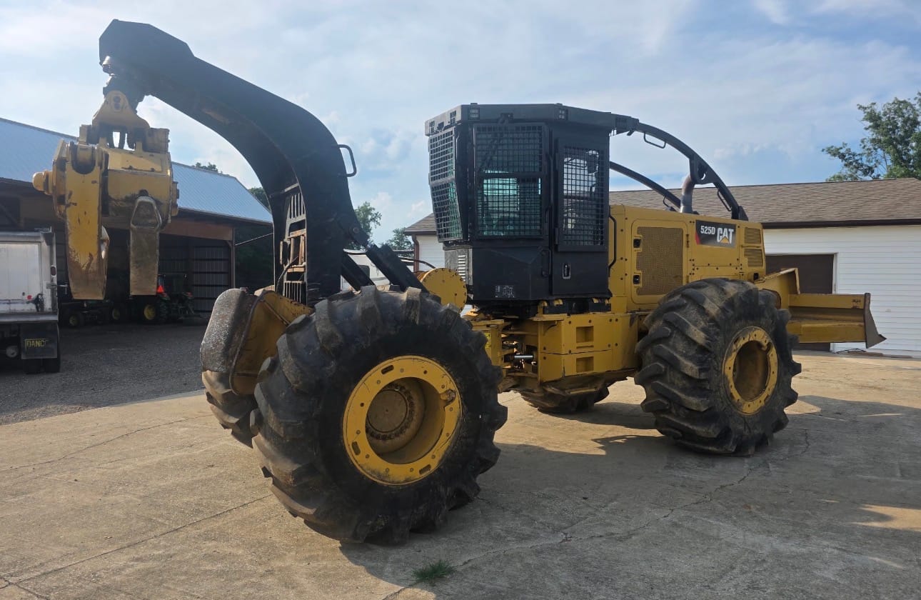 2014 Cat 525D
