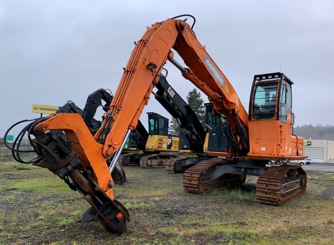 2012 Doosan Infracore America Corp. DX300LL