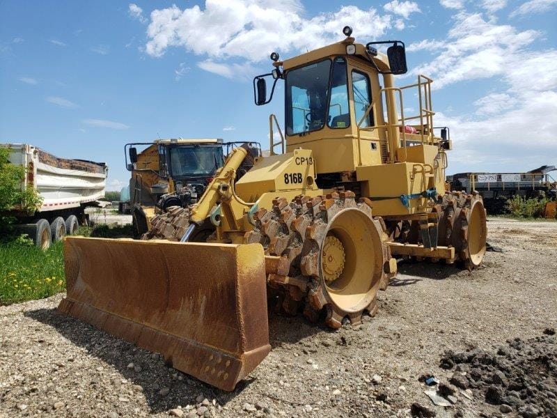 1985 CAT 												816B