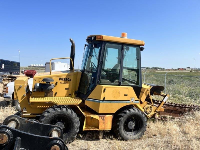 2000 Vermeer 												V8550A