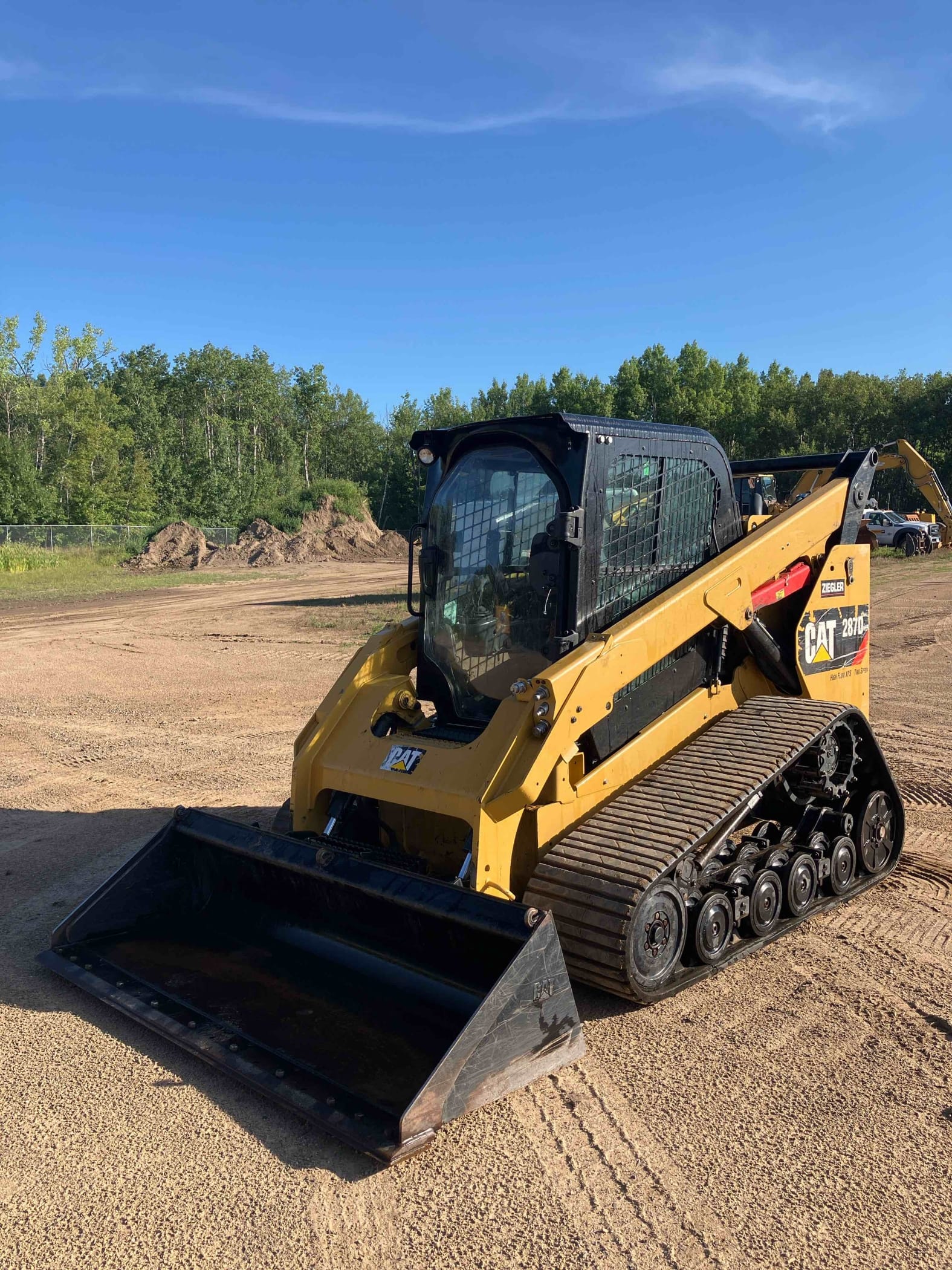 2015 CAT 287D