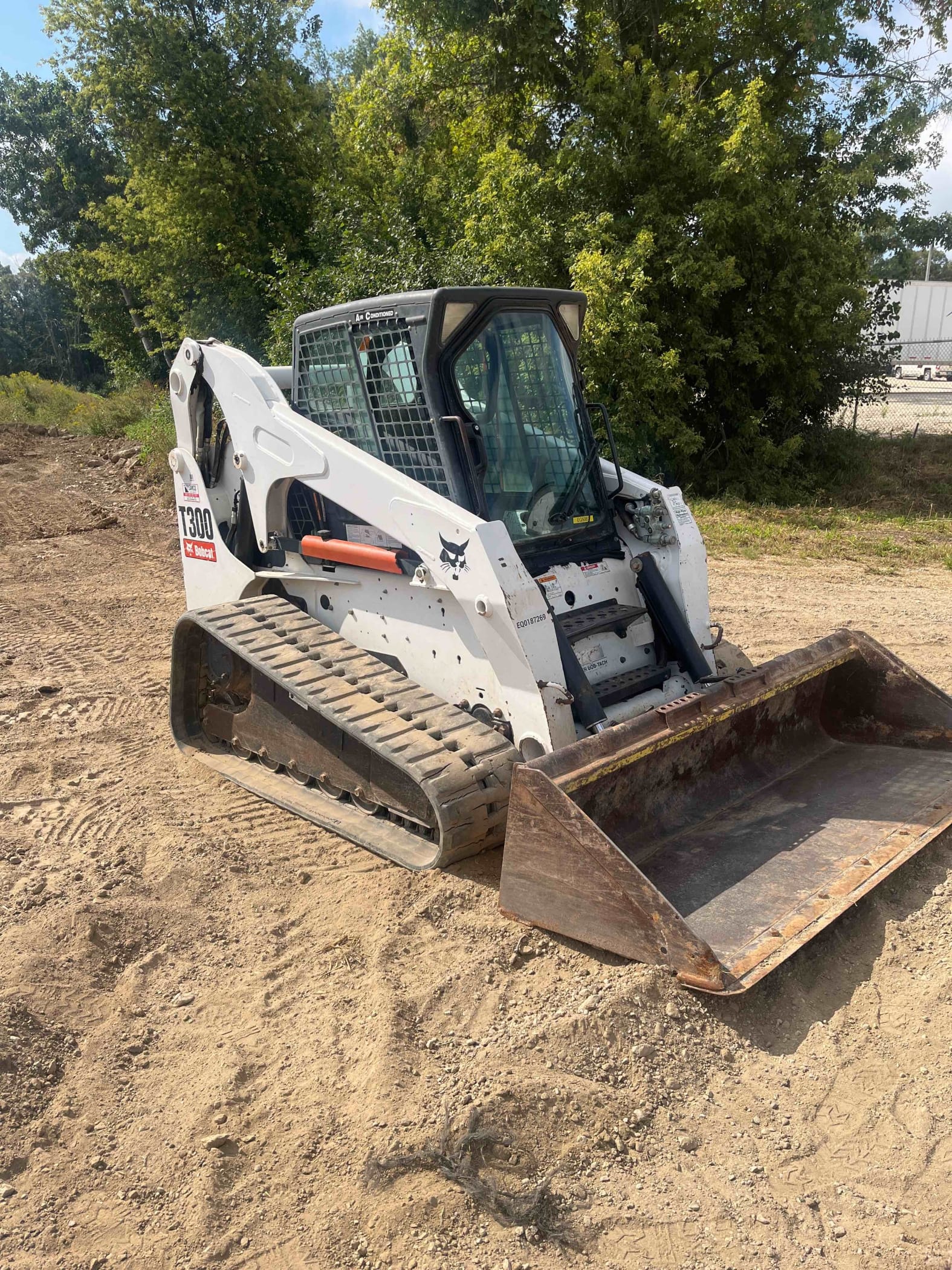2006 BOBCAT T300