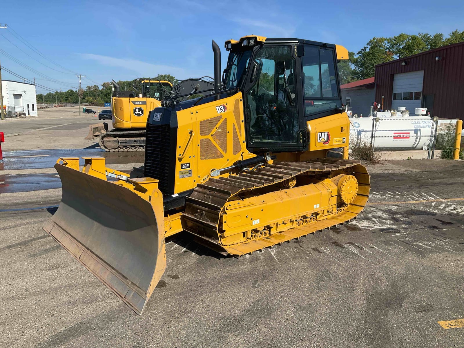 2025 Cat D3 LGP ASZ2
